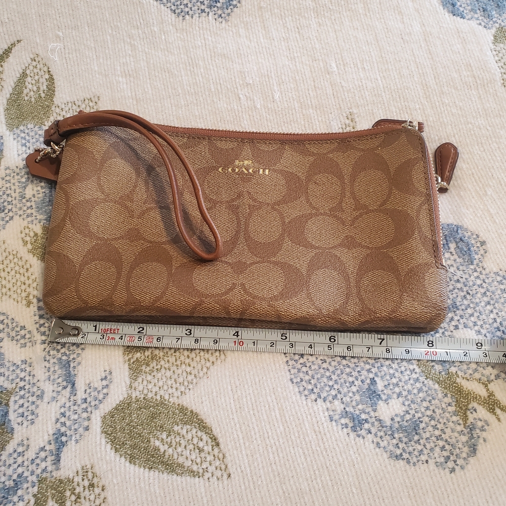 Coach Brown Signature Wristlet - Picture 4 of 8